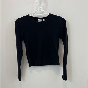 Aritzia Black Long Sleeve Tee